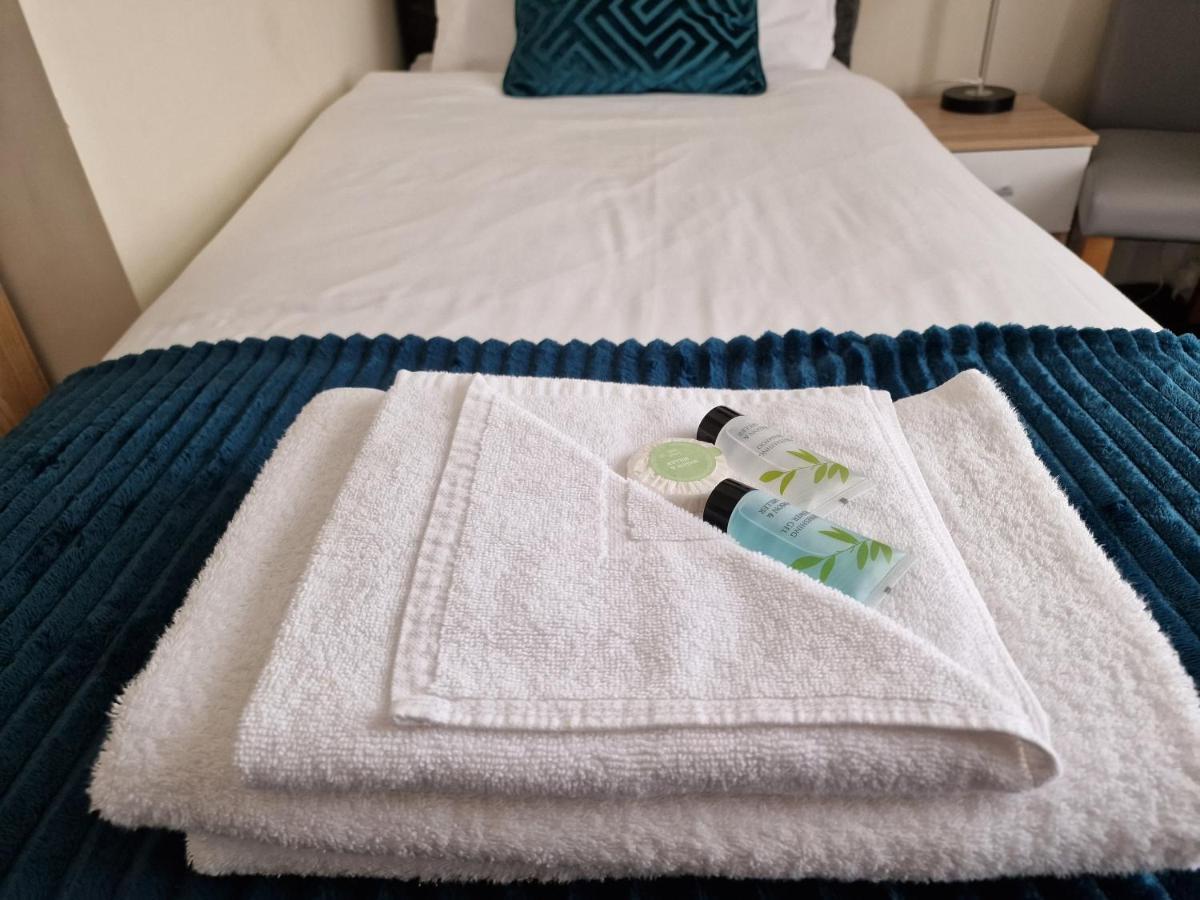 חלנדודנו Breeze B&B מראה חיצוני תמונה